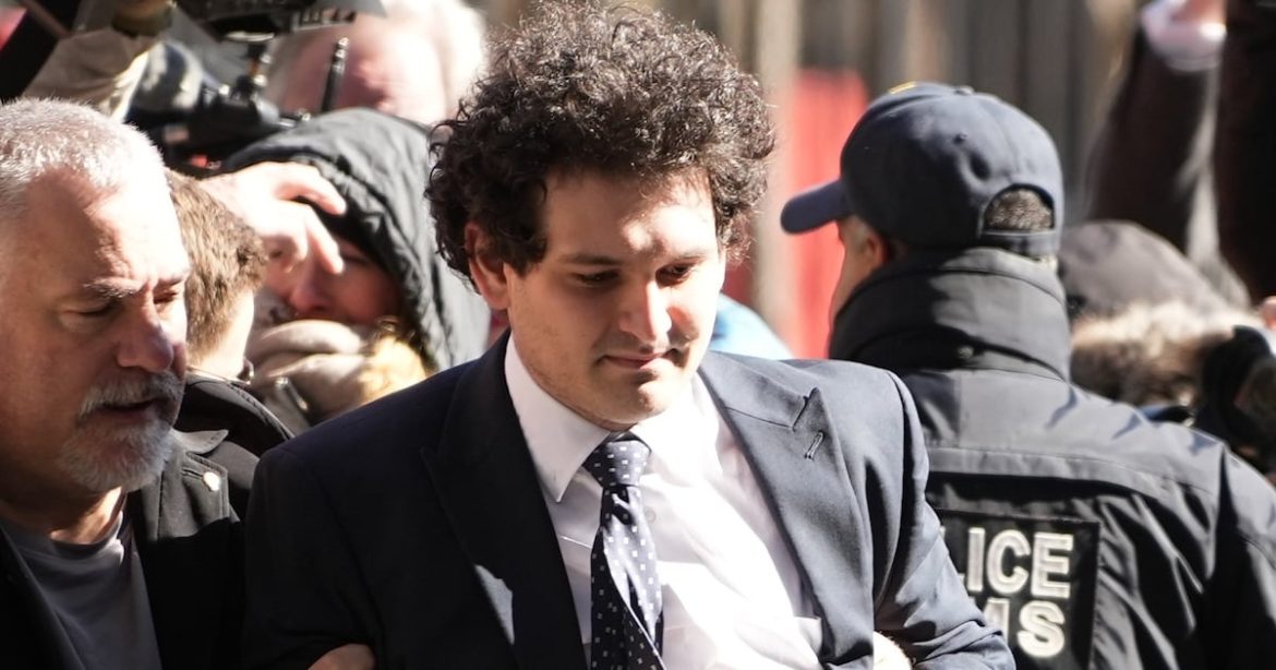 SBF blames Biden’s ‘anti-crypto’ agenda for 25-year prison sentence ahead of appeal hearing – DL News